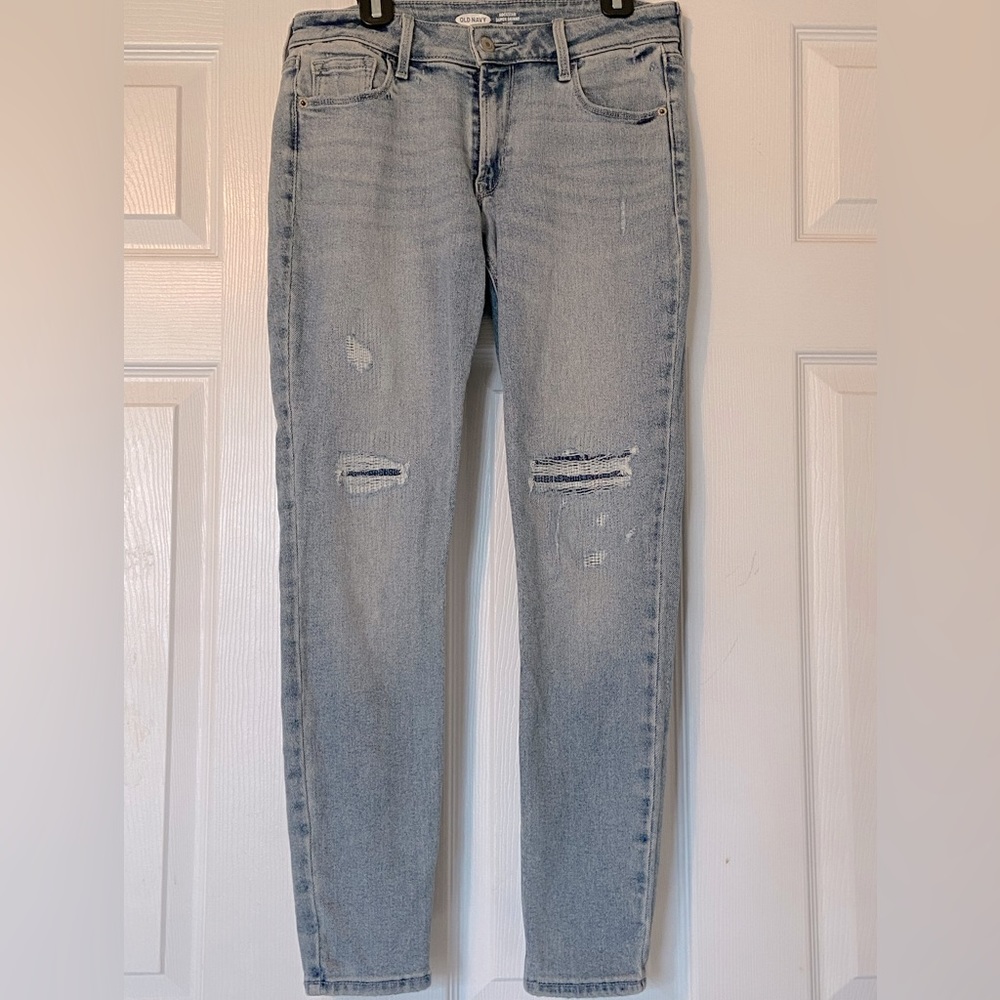 Old Navy Rockstar Mid rise super skinny distressed look, (but no holes) jeans